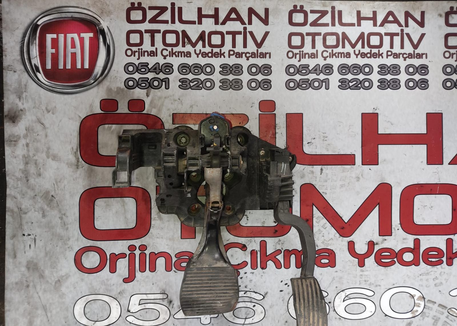 fiat-punto-evo-otomatik-cikma-gaz-pedali-seti Fiat Punto Evo Otomatik Çıkma Gaz Pedalı Seti