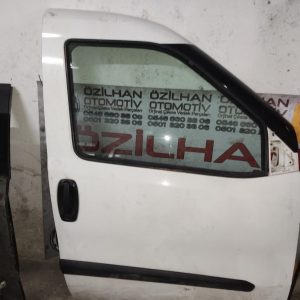 Fiat Doblo 4 Çıkma Sağ Ön Kapı