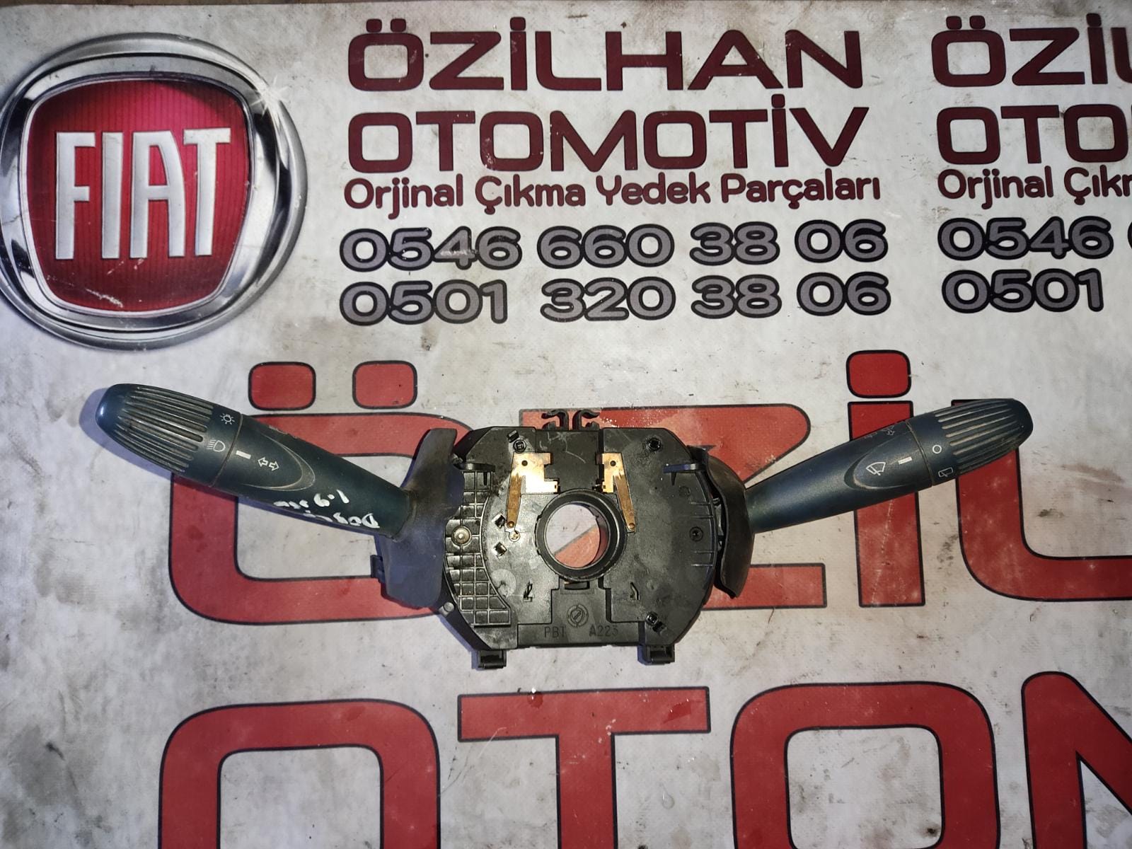 fiat-doblo-1-2-cikma-silgi-sinyal-kolu Fiat Doblo 1-2 Çıkma Silgi Sinyal Kolu