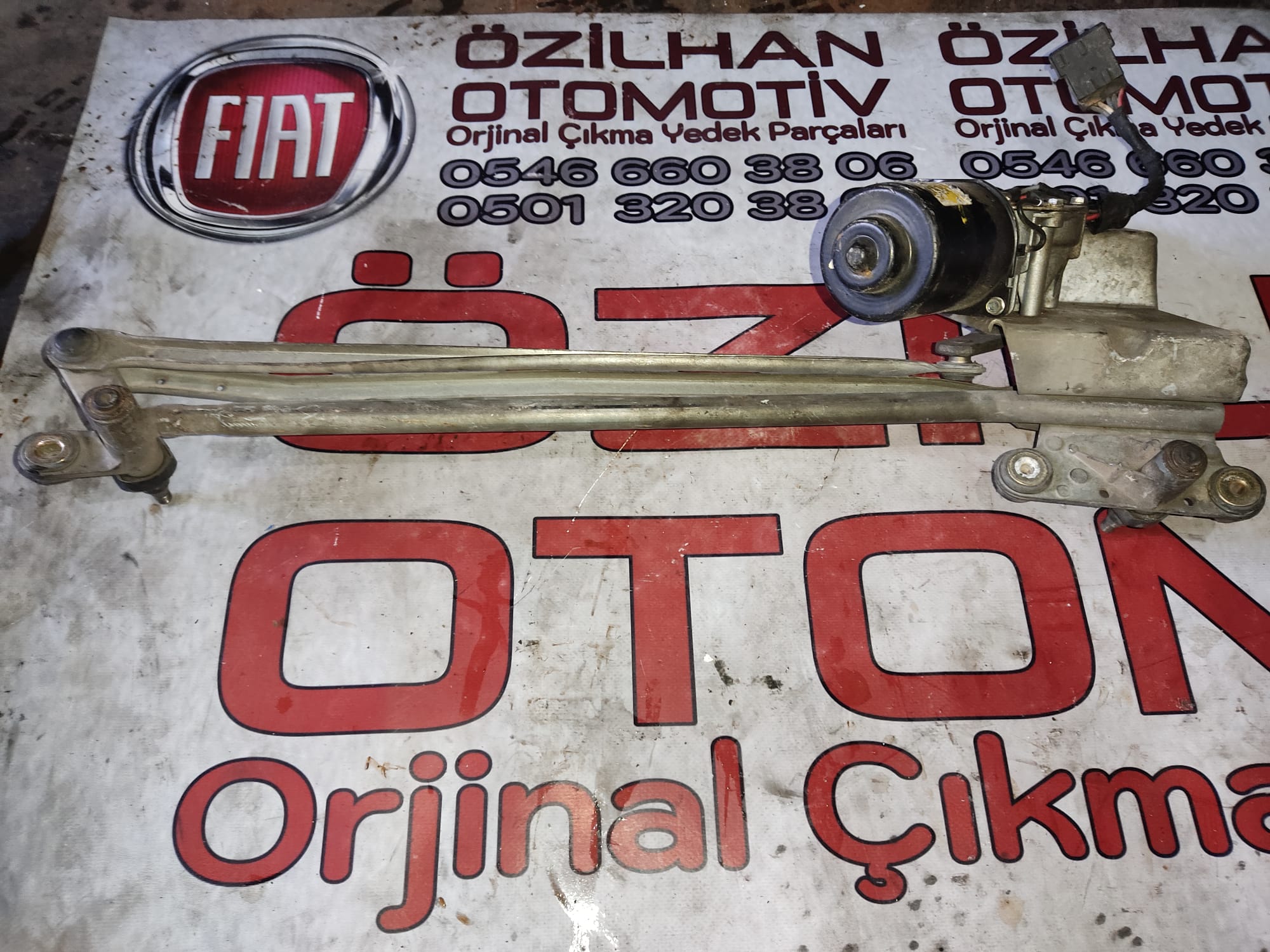 fiat-doblo-1-2-cikma-on-silecek-motoru Fiat Doblo 1-2 Çıkma Ön Silecek Motoru