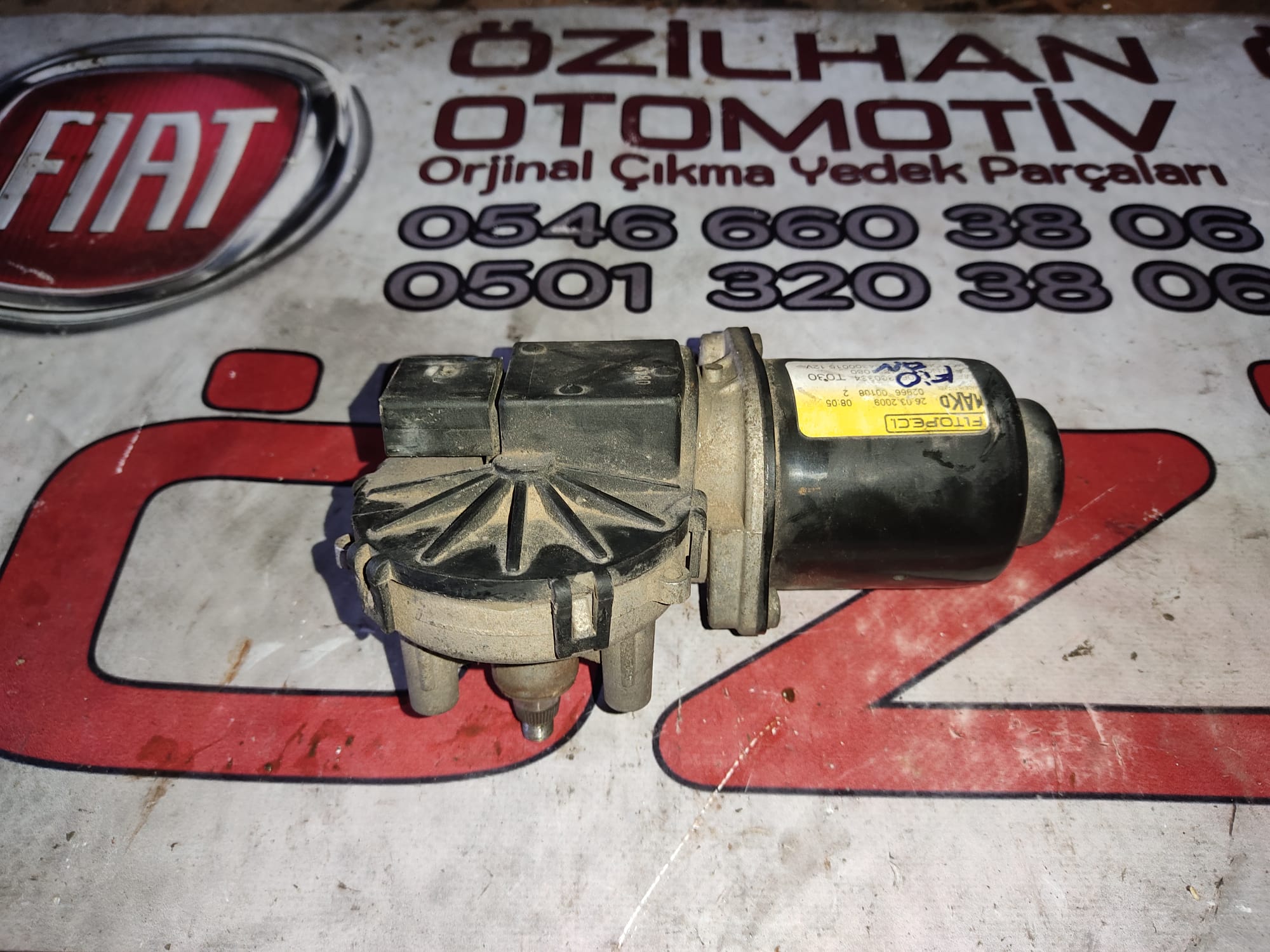 fiat-fiorino-cikma-on-silecek-motoru Fiat Fiorino Çıkma Ön Silecek Motoru